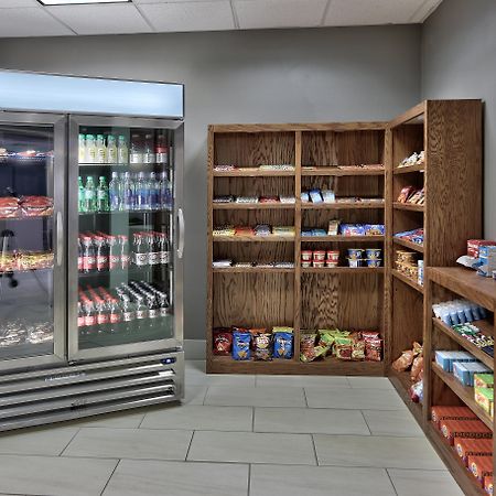 Holiday Inn Express & Suites Portales By Ihg Zewnętrze zdjęcie
