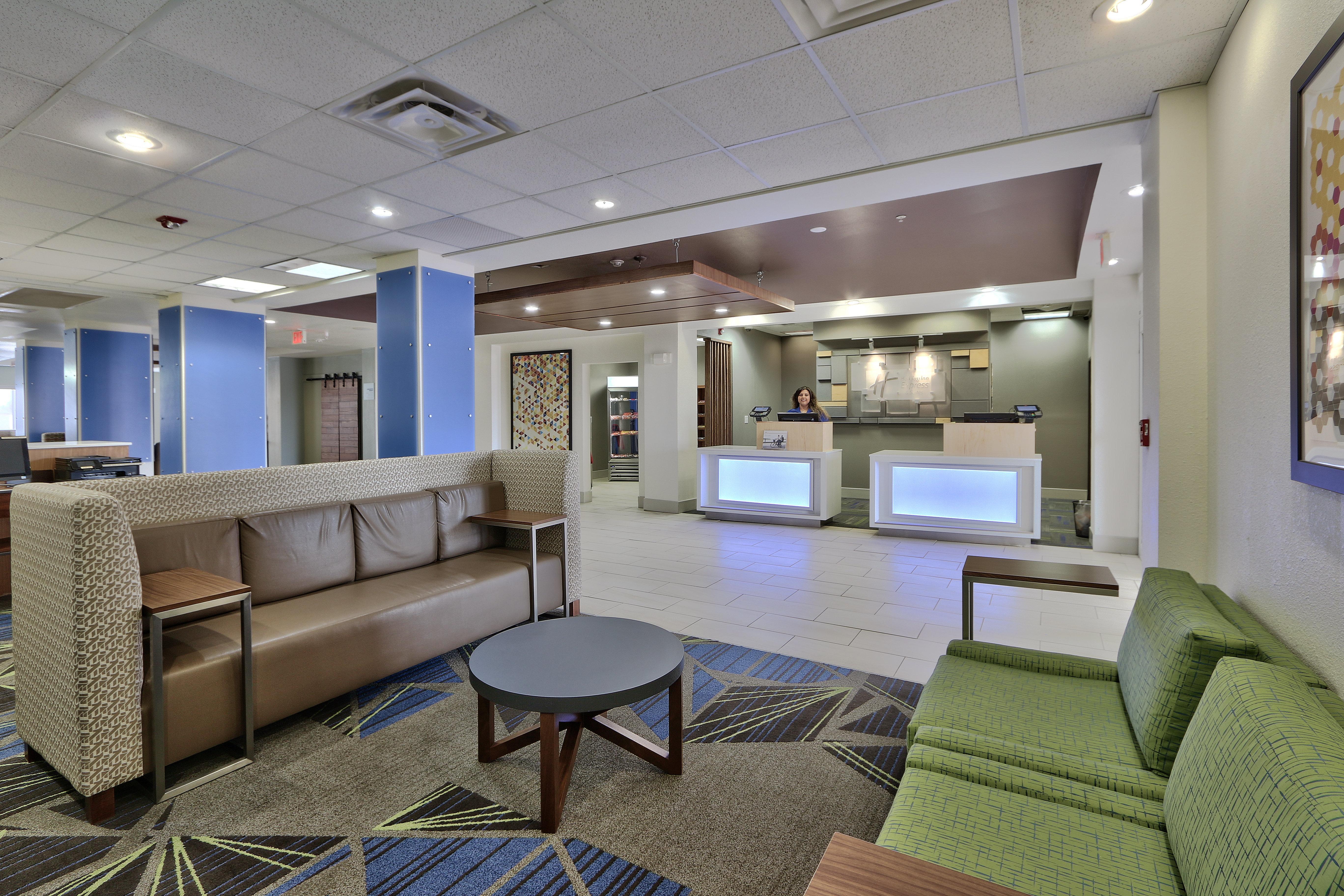 Holiday Inn Express & Suites Portales By Ihg Zewnętrze zdjęcie